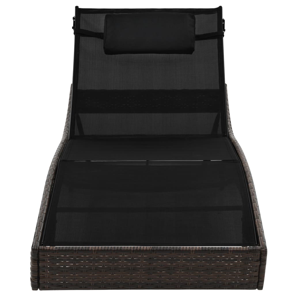 Brown PE rattan sun lounger with cushion