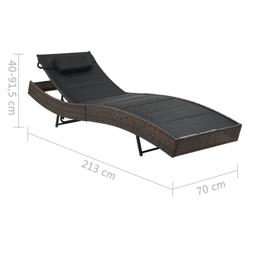Sun lounger in PE wicker and brown textilene