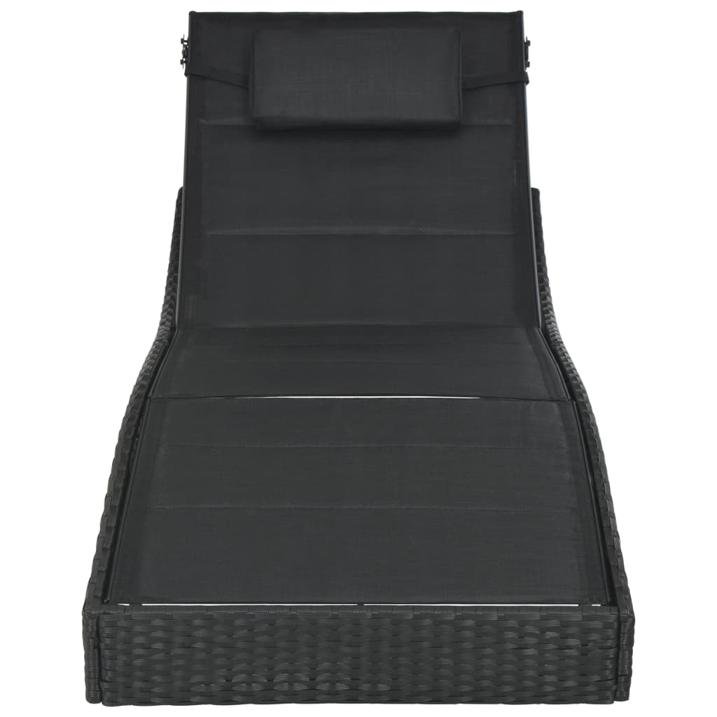 Sun lounger in PE wicker and black textilene
