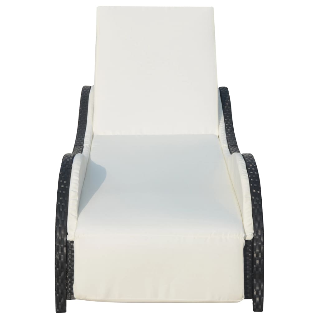 Brown PE wicker sun lounger with cushion