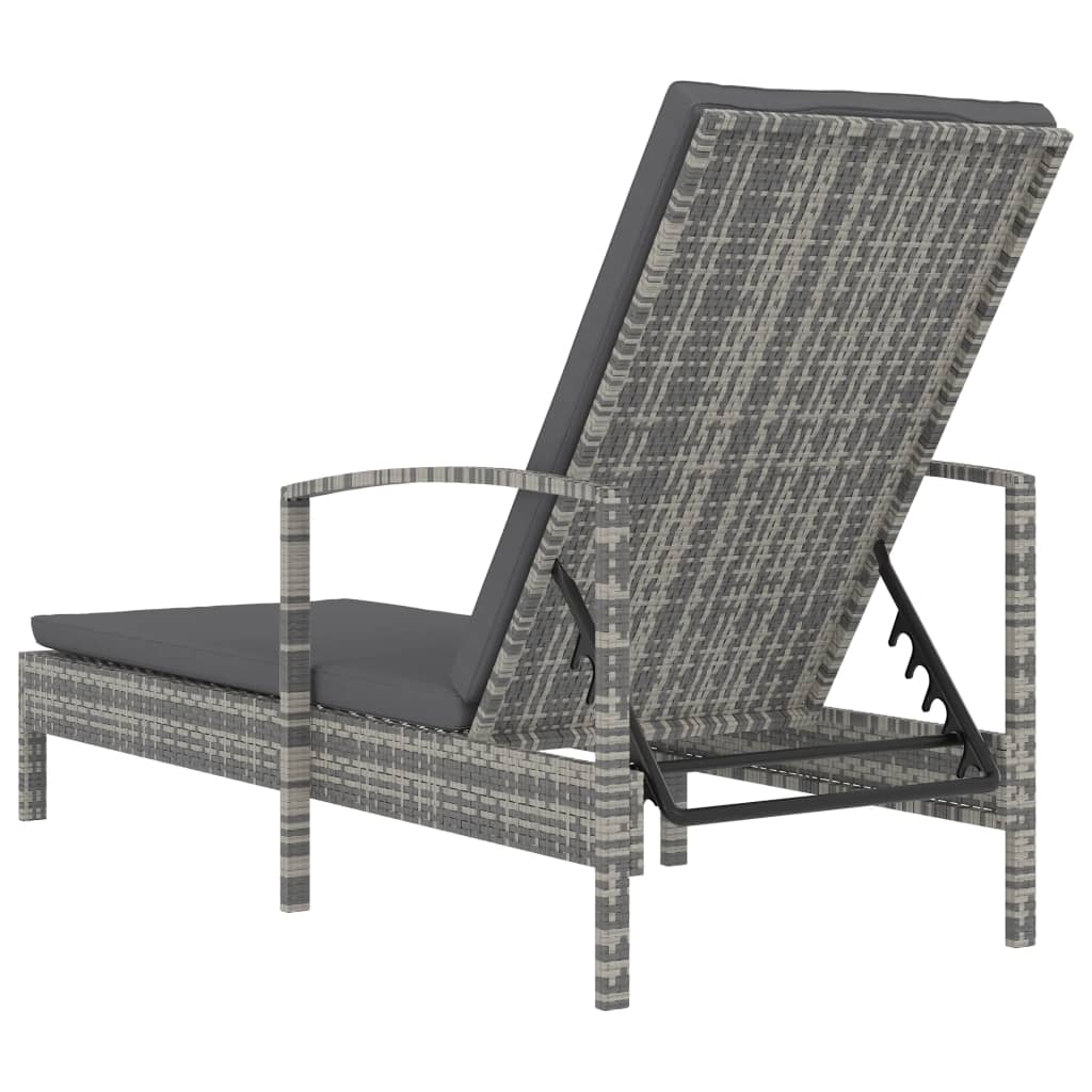Sun lounger with armrests in grey PE wicker
