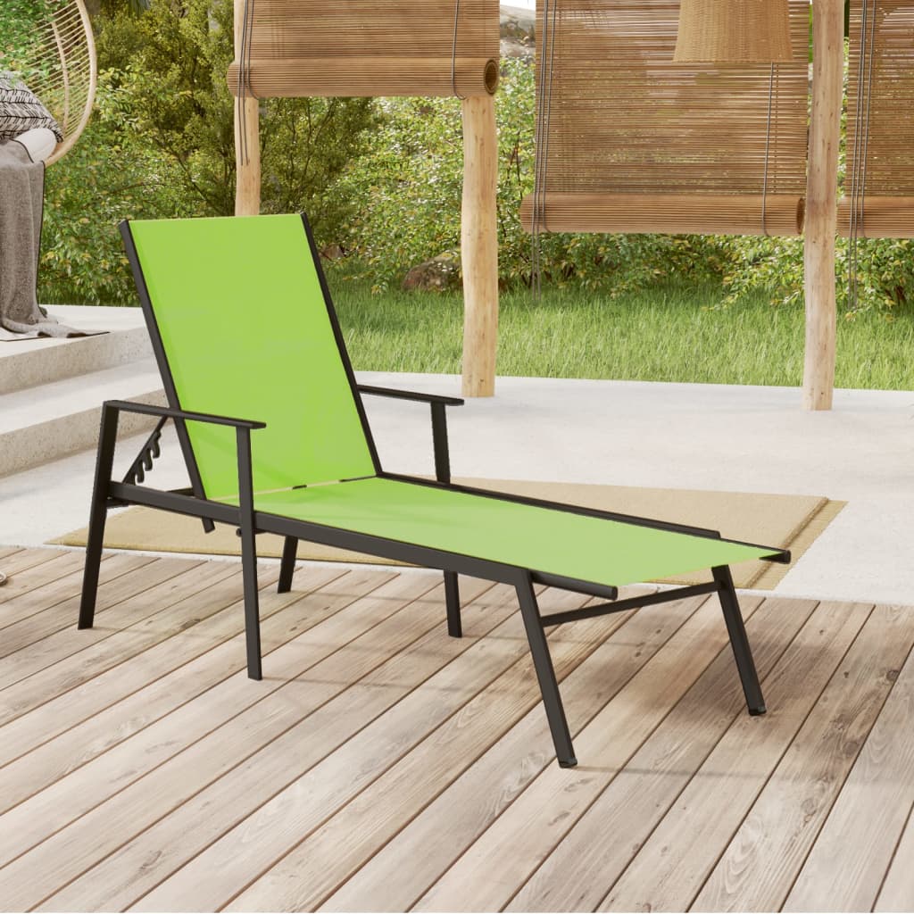 Sun lounger in steel and green textilene