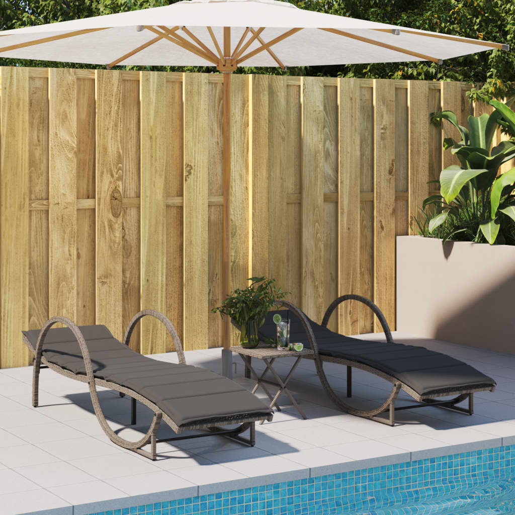 Sun loungers with table 2 pcs PE rattan grey