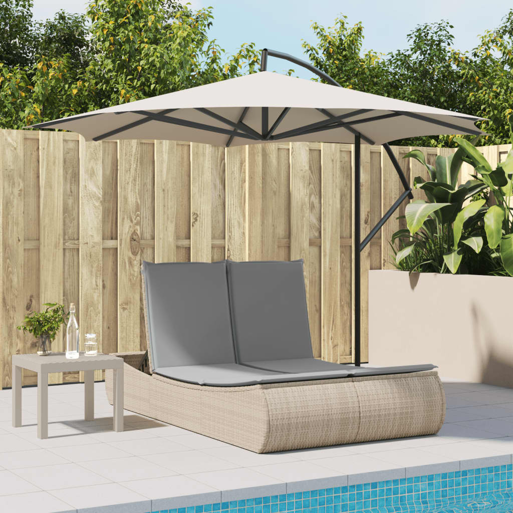 Double sun lounger with cushions in beige PE wicker