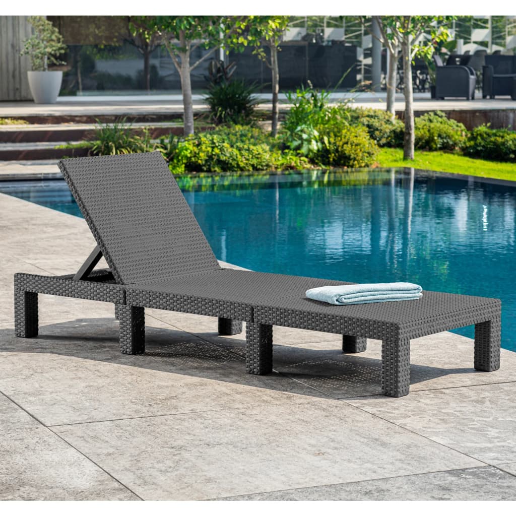 Daytona sun lounger with graphite cushion