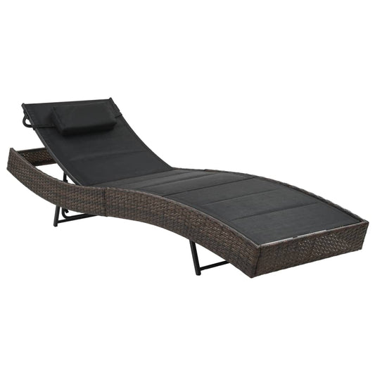 Sun lounger in PE wicker and brown textilene