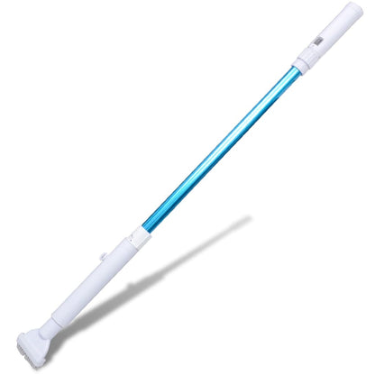 Automatic pool vacuum cleaner with batteries