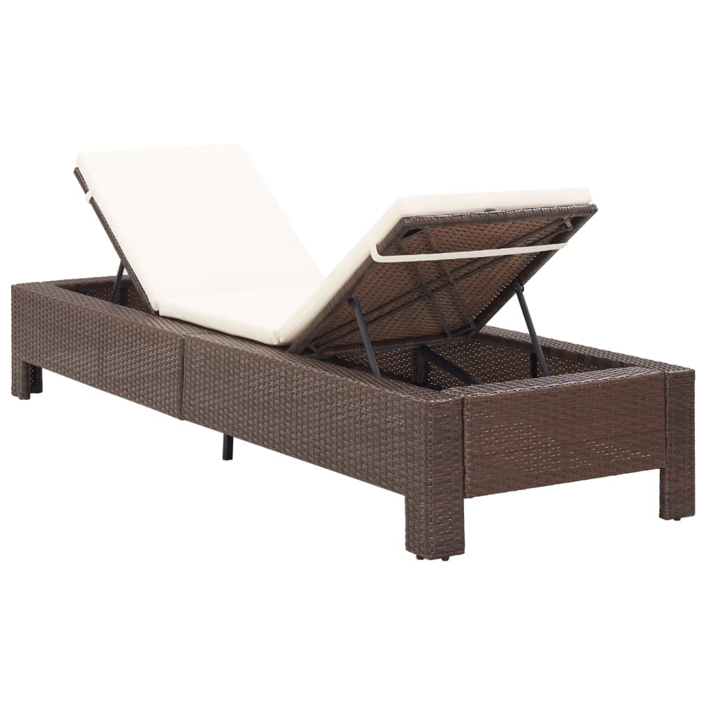 Brown PE wicker sun lounger with cushion