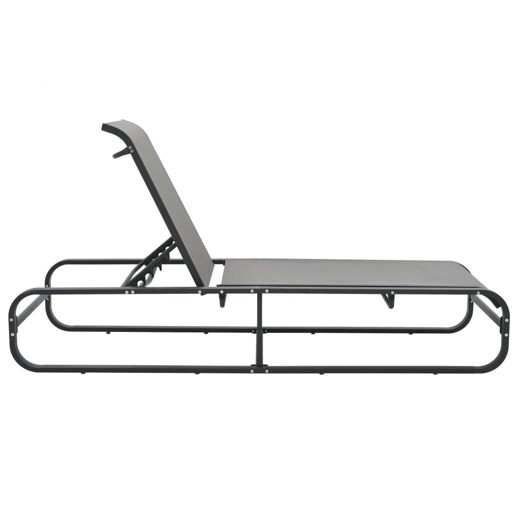 Aluminum and textilene sun lounger