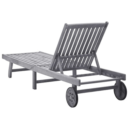 Sun lounger in solid acacia wood