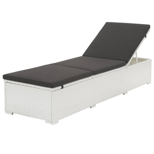 Espreguiçadeira com almofadão preto vime PE branco