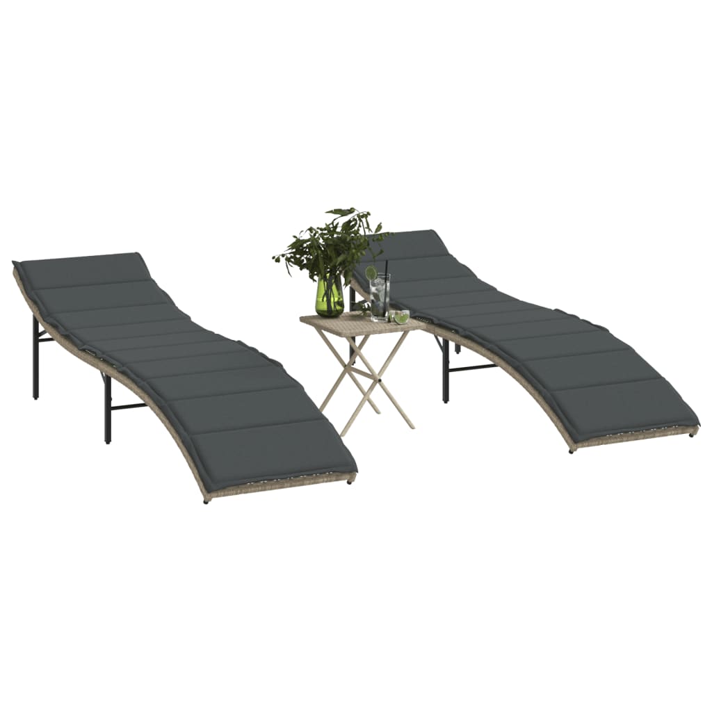 Sun loungers with table 2 pcs PE rattan light grey