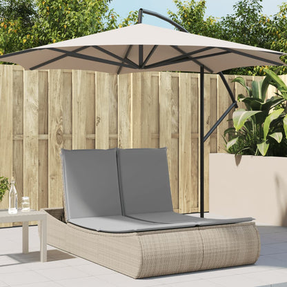 Double sun lounger with cushions in beige PE wicker
